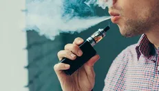 سیگار الکترونیکی اعتیادآور است