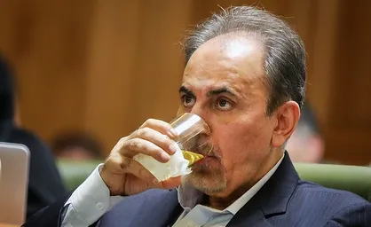 بازی رسانه ای اصلاح&zwnj;طلبان برای حذف کم هزینه خسته&zwnj;ترین مدیر