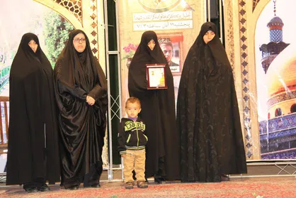 تجلیل از خانواده شهید مدافع حرم علیرضا مرادی