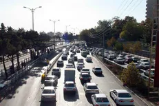 ترافیک روان در اکثر جاده‌های کشور