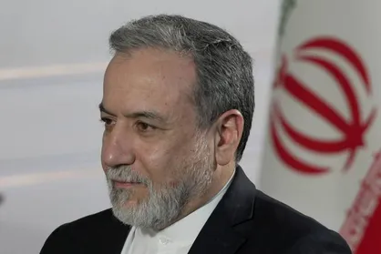 عراقچی: مذاکرات توسط آمریکا به جنگ کشیده شد
