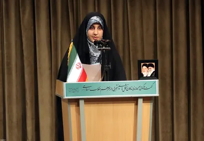 متن سخنرانی نماینده جهادگران عرصه سلامت و خدمت در محضر رهبر انقلاب / ساختار&zwnj;های فعلی نتوانسته&zwnj;اند سلیقه&zwnj;های متفاوت سیاسی را جذب حرکت&zwnj;های جهادی کنند