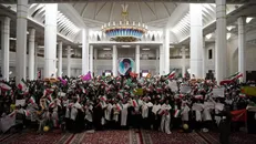 اجتماع بزرگ بانوان زینبی فارس در حمایت از رهبر انقلاب