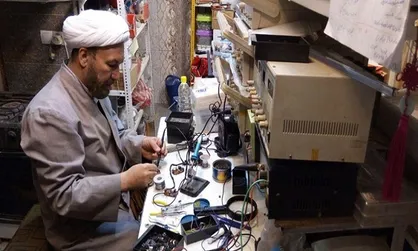 مخترعی که امام جماعت است