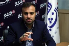 مرادی: لاریجانی ظرفیت های سیاسی خود را برای پیشبرد اهداف روحانی سوزاند/ رئیس مجلس بزرگترین مانع شفافیت و پاسخگویی در کشور