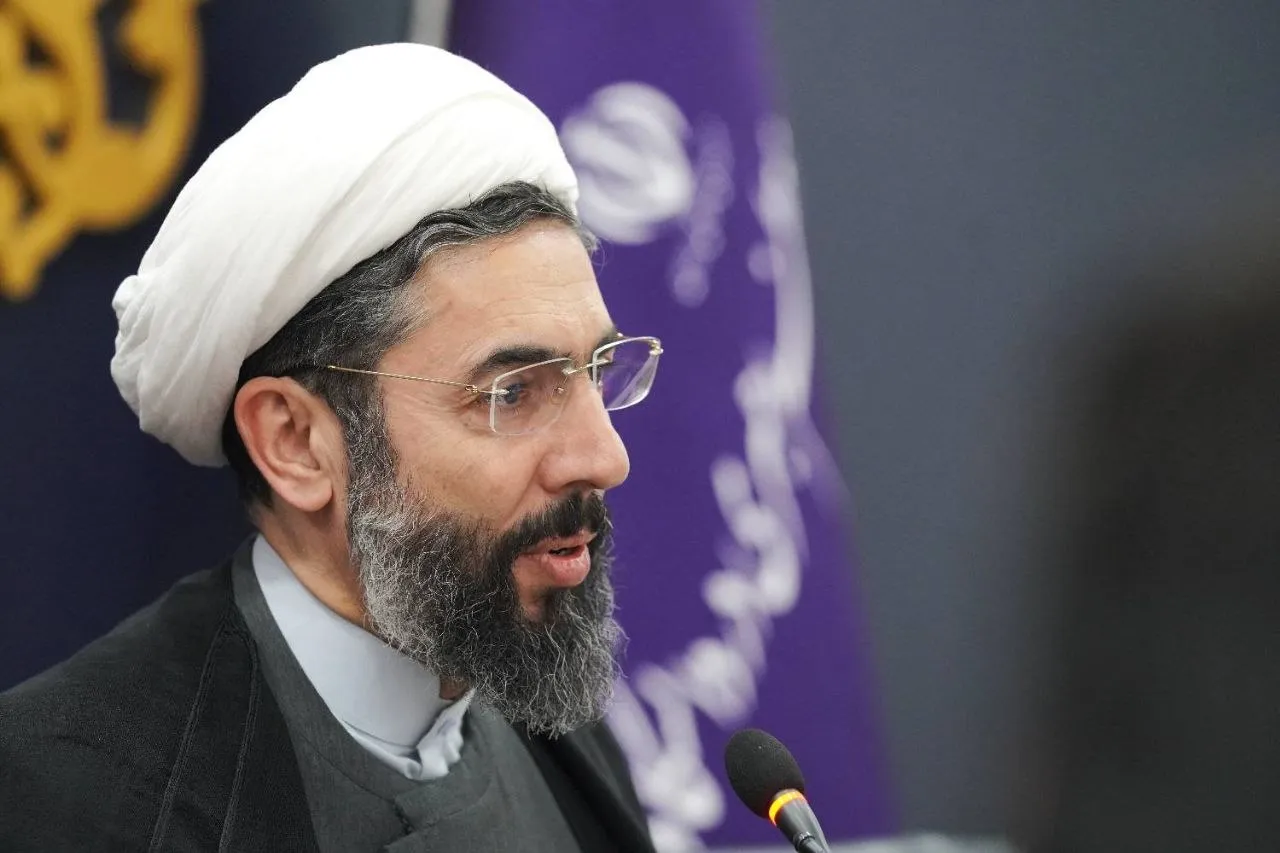 درخواست بررسی دقیق سازوکار‌های رفع مشکل کاهش حقوق مادران پس از زایمان توسط ستاد ملی جمعیت
