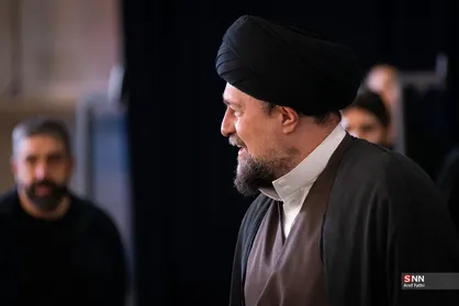 حضور حجت&zwnj;الاسلام سید حسن خمینی در مراسم چهلم قائد امت + فیلم