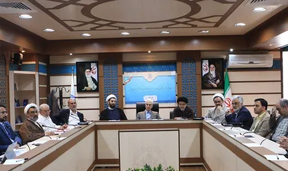 رشته&zwnj;های بدون متقاضی دانشگاه آزاد باید حذف شوند