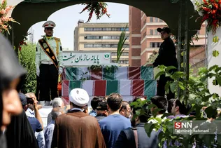مراسم تشییع پیکر مطهر ۱۵۰ شهید دفاع مقدس در تهران