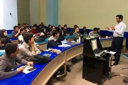 هدایتگری کمرنگ آیین&zwnj;نامه ارتقای اساتید / ارزشیابی دانشجویان راه حل قطعی سنجش کیفیت تدریس نیست
