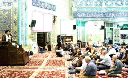 مسائل سیاسی چه تاثیری در جذب و عدم جذب مردم به مساجد دارد؟