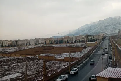 سپیدخوانیِ زمستان در کوچه&lrm;&zwnj;پس&zwnj;کوچه&zwnj;های البرز/وقتی برف، زبانِ مشترکِ دلتنگی می&zwnj;شود+ فیلم