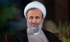 کسی که می‌گوید قدرت فساد می‌آورد آدم ضعیفی است
