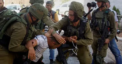 حمله وحشیانه صهیونیست&zwnj;ها به &laquo;جنین&raquo;/ ۵ فلسطینی بازداشت شدند