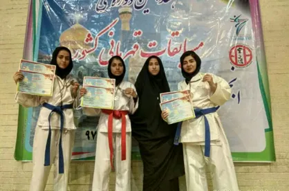 دانشجوی دختر دانشگاه حکیم سبزواری دو مدال طلا کسب کرد