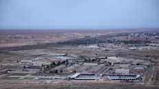 ائتلاف بین‌المللی از عین‌الاسد عقب‌نشینی می‌کند