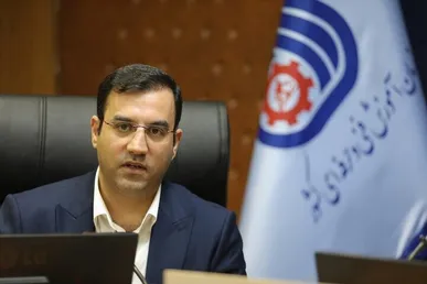 معاون وزیر کار: تمرکز بیش از حد بر رشته‌های نظری چالش جدی کشور است / بنیاد ملی المپیادهای مهارتی راه‌اندازی می‌شود