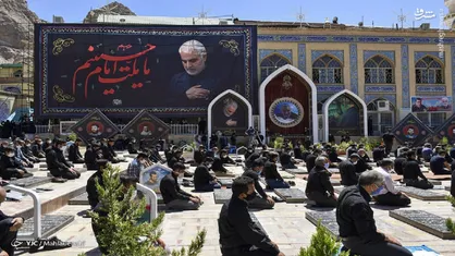 رییسی: نماز ظهر عاشورا بدون دسته روی اقامه شود