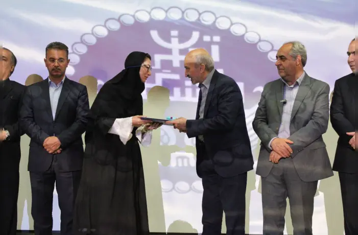 رئیس دانشگاه تهران در مراسم معارفه رئیس پردیس ارس: پردیس ارس می‌تواند به یکی از محورهای توسعه علمی و فناوری منطقه تبدیل شود