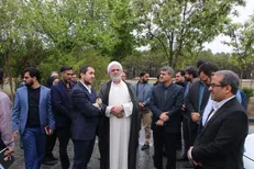 بررسی مشکلات کارخانه روغن نباتی گلناز با حضور مسئولین قضایی استان کرمان/گوش شنوا برای حل مشكل واحدهای توليدی