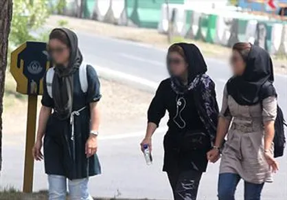نوع پوشش در برخی از محله&zwnj;های کرج در شأن یک کشور شیعه و مسلمان نیست