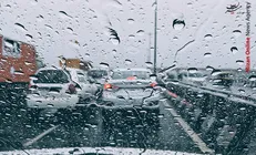 ترافیک در اکثر بزرگراه‌های تهران نیمه سنگین است
