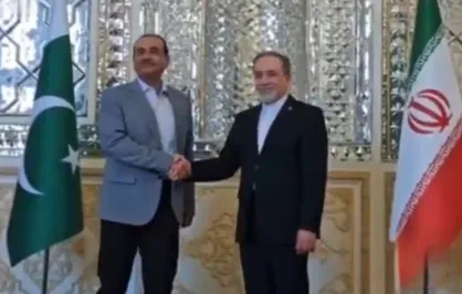 دیدار و گفتگوی فیلد مارشال عاصم منیر فرمانده ارتش پاکستان با سید عباس عراقچی