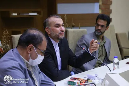امیرعبداللهیان: &laquo;صبح شام&raquo; به توصیه سردار سلیمانی نوشته شد / انتشار اسناد همکاری گروه&zwnj;های مسلح با داعش در چاپ پنجم