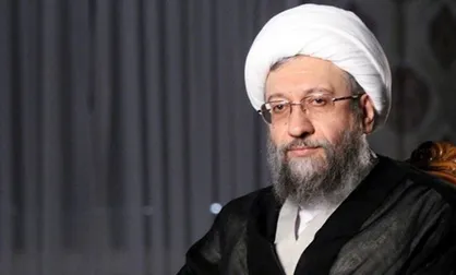 تکذیب هجرت آیت&zwnj;الله آملی لاریجانی به نجف اشرف