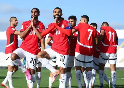 مصری ها با ضربه سر گل تساوی را به نیوزیلند زدند + فیلم
