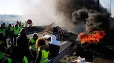 دوازدهمین شنبه سیاه فرانسه آغاز شد