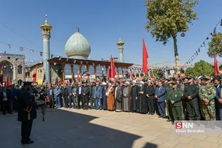 تشییع پیکر شهدای حادثه تروریستی حرم شاهچراغ(ع) در شیراز