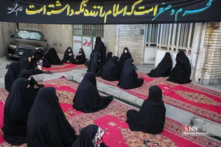 روضه خانگی در جوار خانه مادر شهید / قم