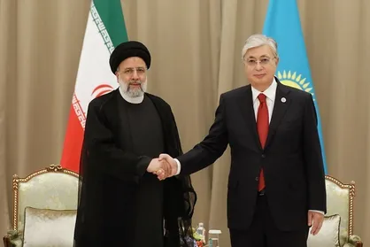 رئیس&zwnj;جمهور قزاقستان با رئیسی دیدار و گفتگو کرد