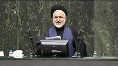 ابراهیمی: آقای رئیس‌جمهور! چرا تاکنون حتی یک لایحه برای برون‌رفت از شرایط کنونی به مجلس ارائه نداده‌اید؟ + فیلم