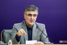 رئیس‌کل بانک مرکزی تهران را به مقصد استانبول ترک کرد