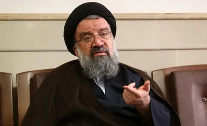 خاتمی:آمریکائی&zwnj;ها بدنبال محدود کردن&nbsp;اقتدار موشکی و عمق راهبرد نظام هستند/تجربه برجام نشان داد مذاکره برای آمریکا سکوی سلطه&zwnj;گری است