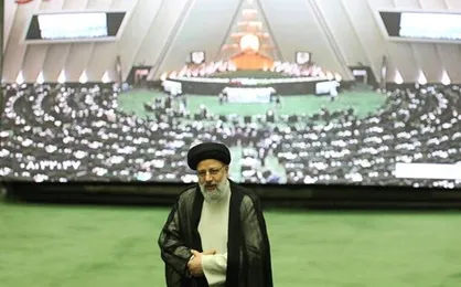 رئیس&zwnj;جمهور هشتم فردا سوگند یاد می&zwnj;کند