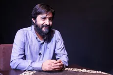 هیئت خوب باید بینش زنده بودن عاشورا را منتقل کند / یکپارچگی؛ ملاک تمایز هیئت سیاسی واقعی از هیئت سیاست‌زده + فیلم