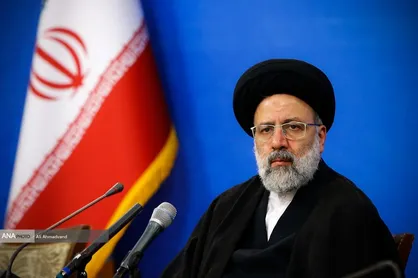 رئیسی خطاب به همتی: جای اعتراض به ما که چرا به کارخانه&zwnj;ها سرکشی می&zwnj;کنیم ۴ واحد تولیدی را شما هم بازدید می&zwnj;کردید