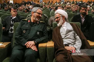 حجت الاسلام حاجی صادقی نماینده ولی فقیه در سپاه و سردار غیب پرور مسئول سازمان بسیج مستضعفین 