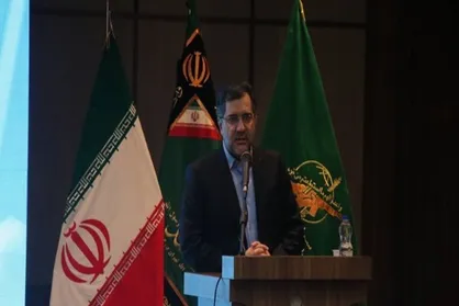 خیاطیان: حلقه&zwnj;های میانی، حد واسط حاکمیت و مردم هستند