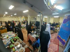 برپایی بازارچه خیریه با هدف حمایت از کسب و کار‌های خانگی در دانشگاه شهید مطهری مشهد