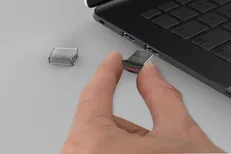 یک ترابایت در جیب شلوارت! کوچک‌ترین فلش USB-C جهان بالاخره آمد