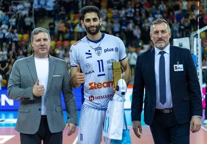 عبادی&zwnj;پور در تیم منتخب پلوس لیگا