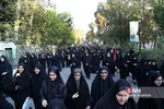 حرکت دسته عزاداری دانشگاه تهران به سمت بیت رهبری
