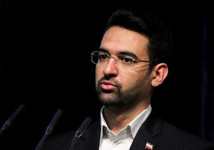 آذری جهرمی: قهر نکردم؛ قهر کار بچه&zwnj;هاست! / تخلف ۶۰۰ میلیارد تومانی اپراتورها احراز شده