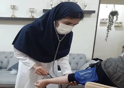 دانشجویان دانشکده علوم پزشکی آبادان در مرکز مراقبت در منزل بیماران کرونایی حضور دارند