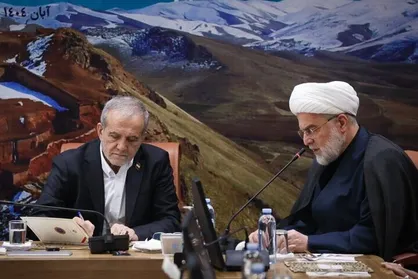 پزشکیان: اگر انسجام و وحدت حاکم شود، هیچ قدرتی جرأت طمع به سرزمین&zwnj;های اسلامی ندارد + فیلم