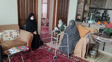 اعضای جامعه اسلامی دانشجویان دانشگاه علوم پزشکی همدان با خانواد شهدا دیدار کردند + تصاویر